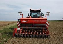 Strojevi za sjetvu Kuhn Sitera 3000-24 DS 