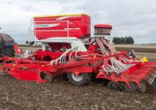 Strojevi za sjetvu Pöttinger Terrasem C6 Fertilizer Classic