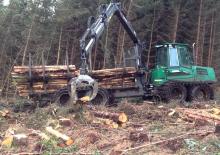 Šumski specijalni traktori Timberjack 1110 D
