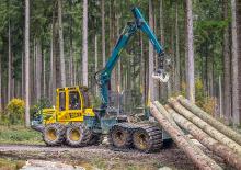 Šumski specijalni traktori HSM 208F 9t