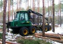 Šumski specijalni traktori Timberjack 810 B