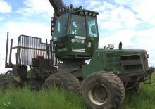 Šumski specijalni traktori Pika 828 Standard