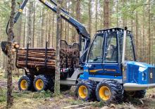 Šumski specijalni traktori Rottne F 10 B