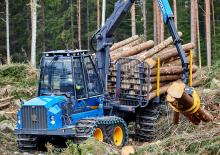 Šumski specijalni traktori Rottne F 15 E