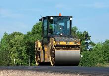 Tandem vibracijski valjci Caterpillar CB44B