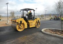 Tandem vibracijski valjci Caterpillar CB54B