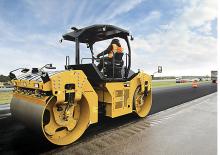 Tandem vibracijski valjci Caterpillar CB66B