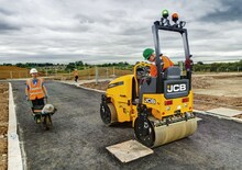 Tandem vibracijski valjci JCB CT260-100