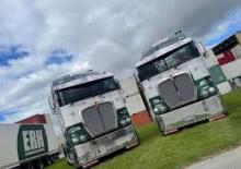 Tegljači - tegljačke jedinice Kenworth K200 2.3M Aero roof MX15 10x6