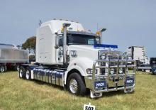 Tegljači - tegljačke jedinice Mack TITAN Day Cab MP10 8x4