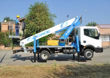 Teleskopske dizalice sa granom montirane na kamion Socage T 318 ForSte