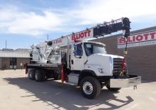 Teleskopske dizalice sa granom montirane na kamion Elliott Equipment E145 E-Line