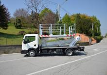 Teleskopske dizalice sa granom montirane na kamion Multitel MS 100 