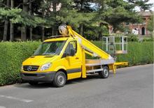 Teleskopske dizalice sa granom montirane na kamion Multitel MT 222 AZ