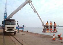 Teleskopske dizalice sa granom montirane na kamion Bronto Skylift S 36 XDT