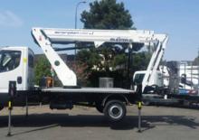 Teleskopske dizalice sa granom montirane na kamion Oil & Steel Scorpion 2112J