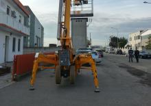 Teleskopska podizna platforma na gusjenicama Easy Lift R260WBA 