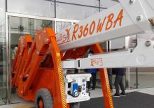 Teleskopska podizna platforma na kotačima Easy Lift R360WBA 