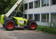 Teleskopski utovarivači Claas Scorpion 9040