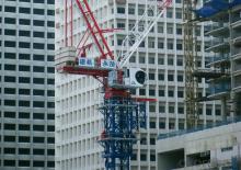 Toranj dizalice - Luffing Boom - Top-slewing Yongmao STL180