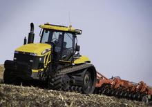 Traktori na gusjenicama Challenger MT865 C