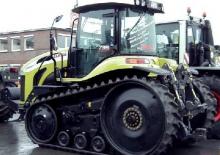 Traktori na gusjenicama Challenger MT735