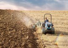 Traktori na gusjenicama New Holland TK4.100F