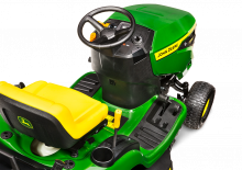Samohodne kosilice za travnjake i vrtni traktori John Deere X117R