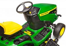 Samohodne kosilice za travnjake i vrtni traktori John Deere X167
