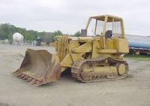 Utovarivači gusjeničari John Deere Construction 655 B