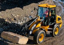 Utovarivači na kotačima JCB 409