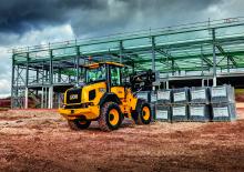 Utovarivači na kotačima JCB 411 HT