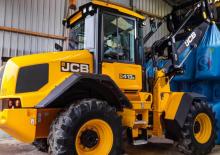 Utovarivači na kotačima JCB 413 S