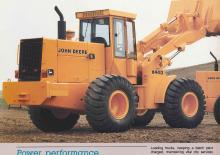 Utovarivači na kotačima John Deere Construction 444 D