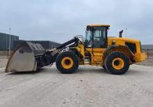 Utovarivači na kotačima JCB 457 HT