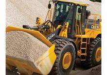 Utovarivači na kotačima John Deere Construction 824 K