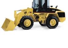 Utovarivači na kotačima Caterpillar 910 F