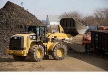 Utovarivači na kotačima Caterpillar 962K