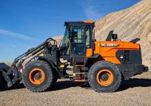 Utovarivači na kotačima Develon DL250TC-7