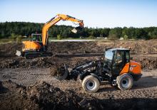Utovarivači na kotačima Develon DL80TL-7
