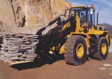 Utovarivači na kotačima Caterpillar IT 38 F