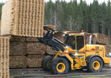 Utovarivači na kotačima Ljungby L 18