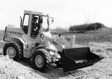Utovarivači na kotačima MF Industrial MF 613