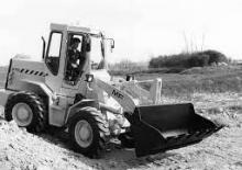Utovarivači na kotačima MF Industrial MF 615
