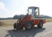 Utovarivači na kotačima Terex-Schaeff SKL 821 A