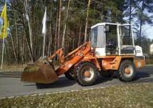 Utovarivači na kotačima Terex-Schaeff SKL 835
