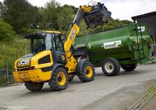 Utovarivači na kotačima JCB TM 220 