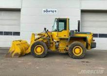 Utovarivači na kotačima Komatsu WA 270-3