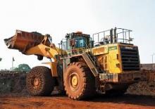 Utovarivači na kotačima Komatsu WA 900-1