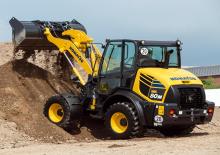 Utovarivači na kotačima Komatsu WA80M-7 